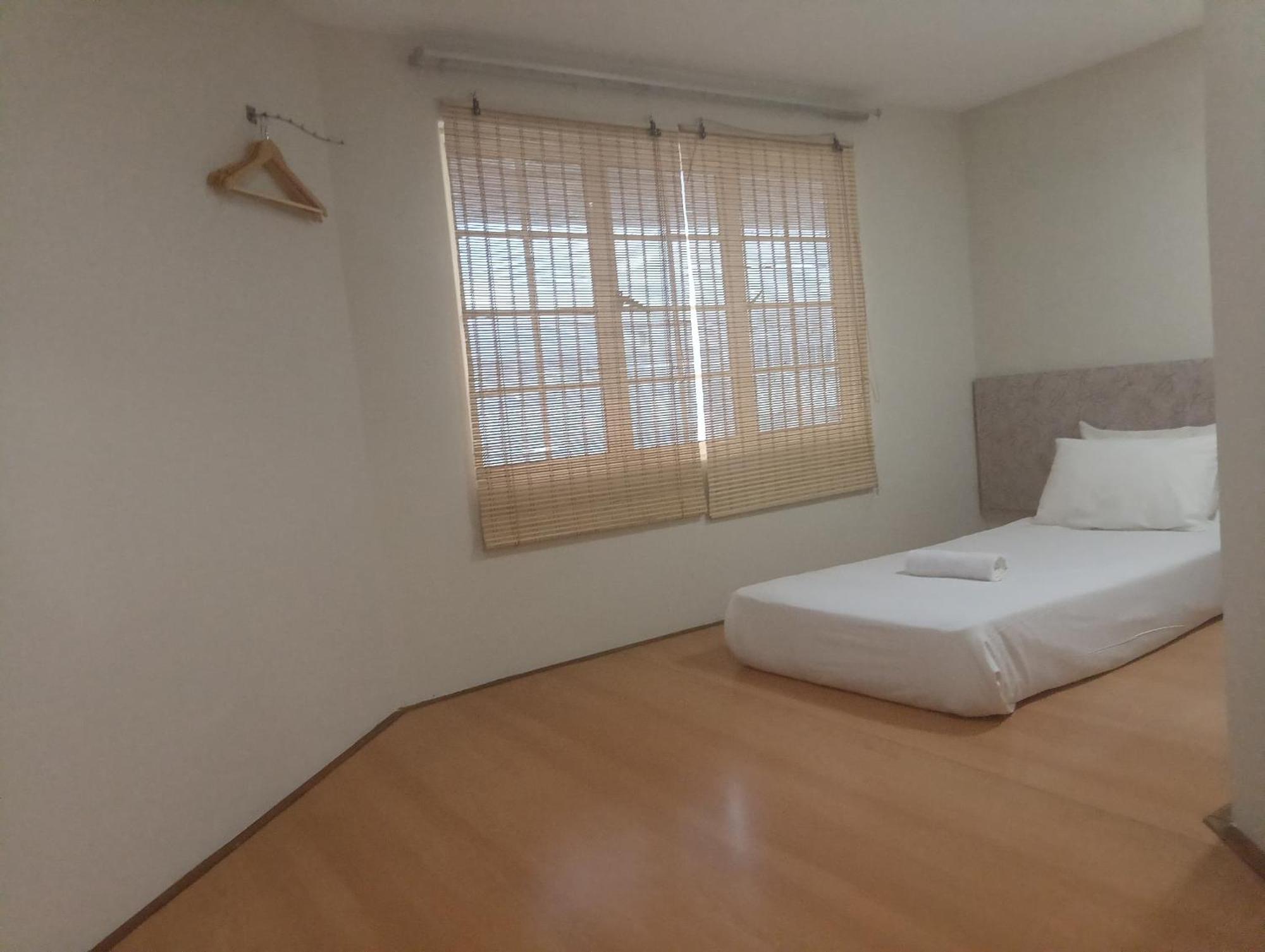 Swing & Pillows - Pj Ss2 Petaling Jaya Buitenkant foto